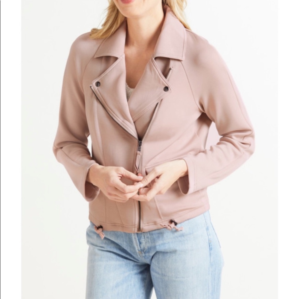 NEW WITH TAGS!! Lange Jacket Size Medium Light Pink